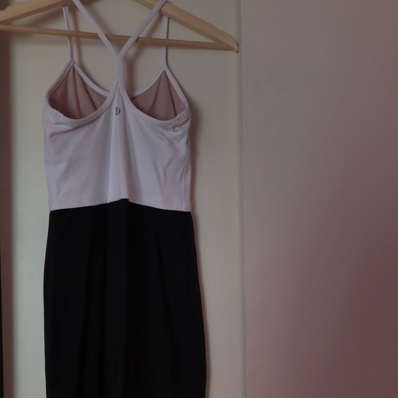 lululemon athletica Dresses & Skirts - Lululemon Athletica 16 hour dress